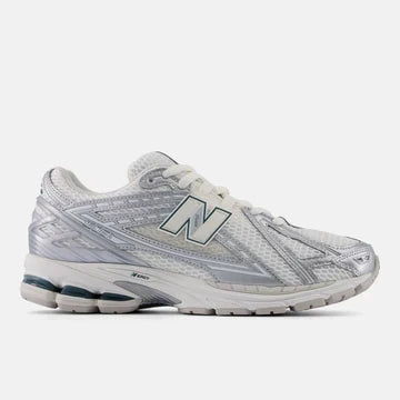 1906R 'Silver Metallic Sea Salt'