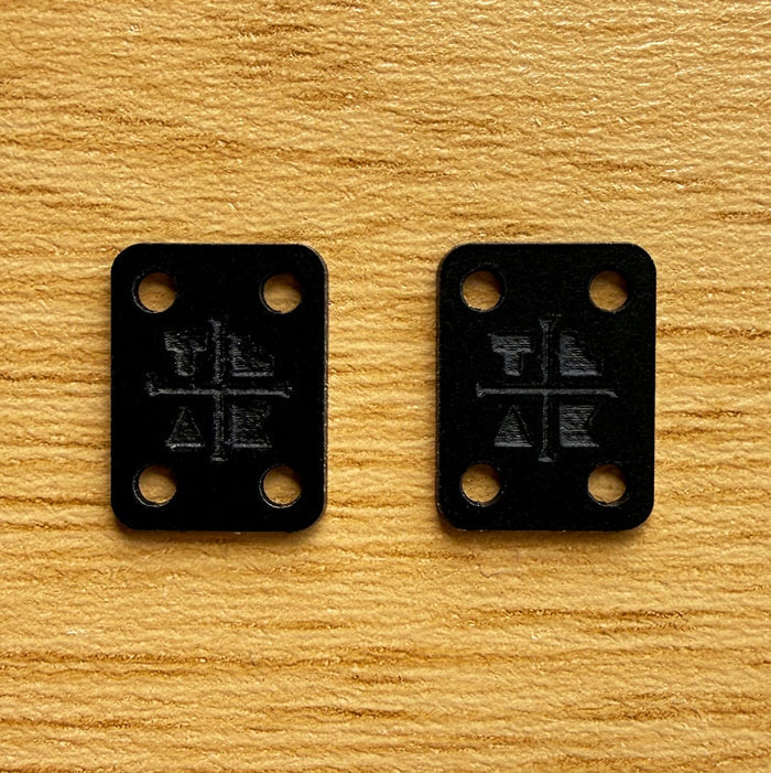 Teak Tuning Acrylic Slim Riser Pad Kit (Includes 8 Long Screws) - Pitch Black