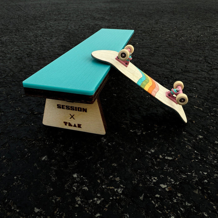Session Fingerboards The Bench - Wooden Fingerboard Obstacle with Acrylic Surface