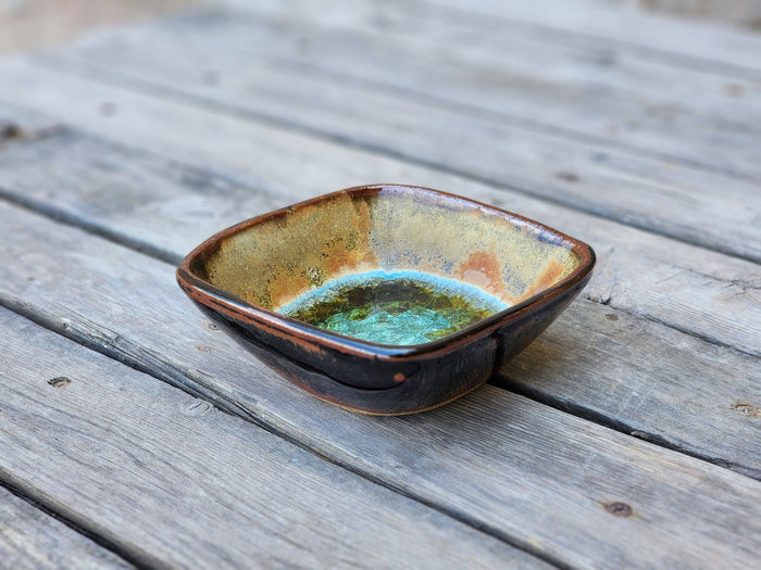 Candy Dish: Sienna with Accents - The Regal Find