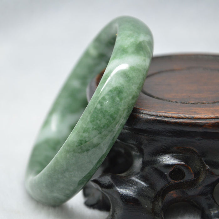 Natural untreated jadeite jade bangle – elegant smooth finish