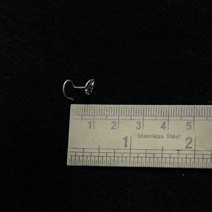 Clover Nosepin-Wire - Quirksmith