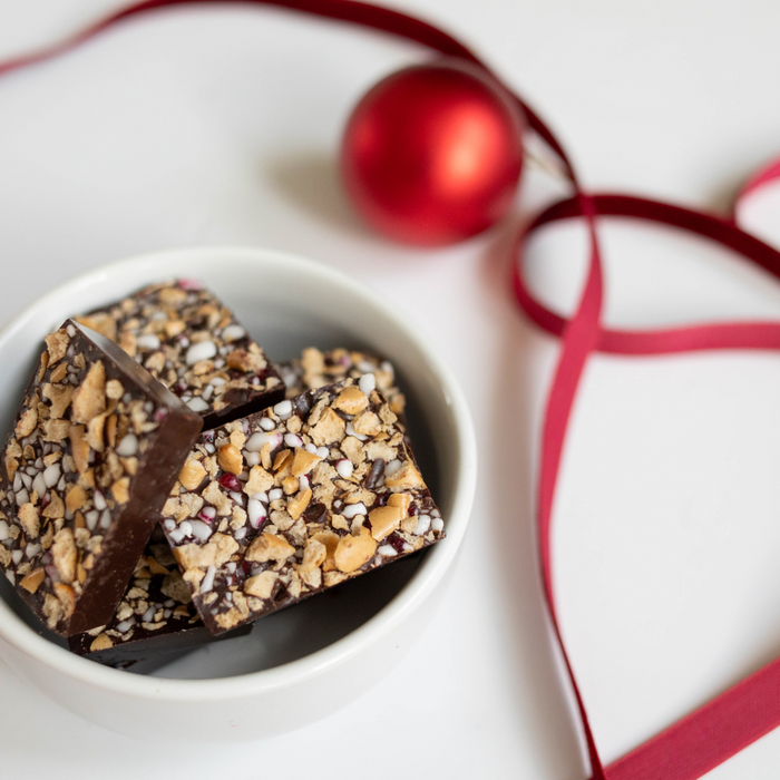 Dark Chocolate PEPPERMINT BITES