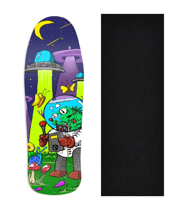 Teak Tuning Heat Transfer Graphic Wooden Fingerboard Deck, "Alien Research" Carlsbad Cruiser Deck