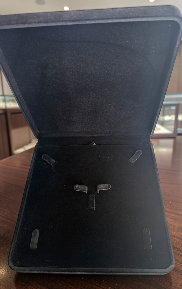 Large Black Velvet Necklace Jewelry Gift Box 7.25 x 7.25 x 1.5 Inches 6004