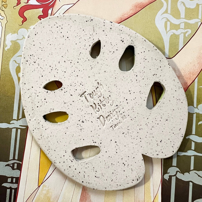 Monstera Leaf Ceramic Soap Dish - The Regal Find