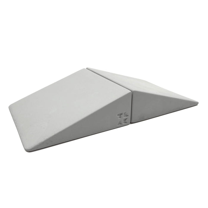 Teak Tuning - Monument Series 2PK Monument Series Concrete Lowboy 1.0 Kicker Ramps, Small - 3" Long, 1" Tall - "Sterling Gray" Colorway