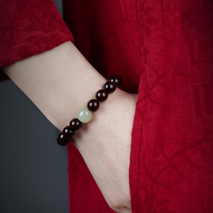 Natural Sandalwood & Hetian Jade Bracelet – Handcrafted Calming Jewelry