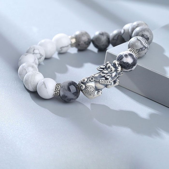 Pixiu charm spiritual energy bracelet close-up