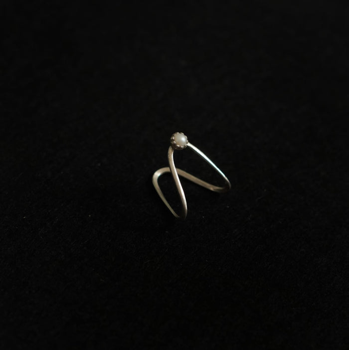 Pearl Drop Vanki Ring - Quirksmith