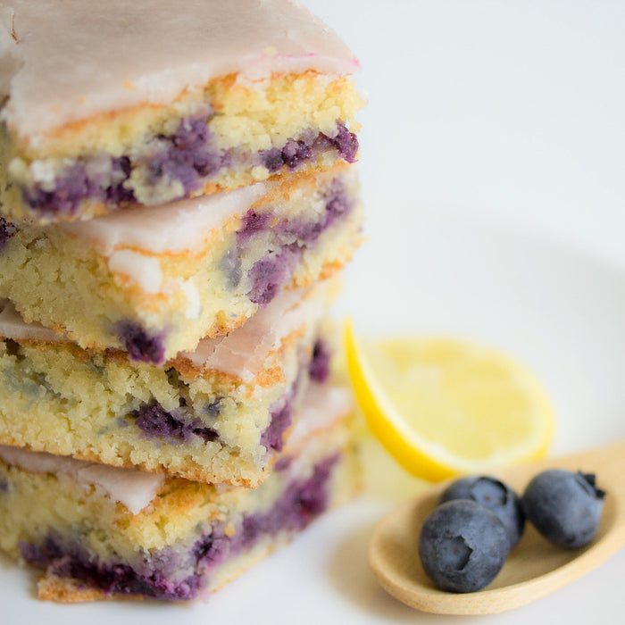 Recipe - Blueberry & Lemon Drizzle