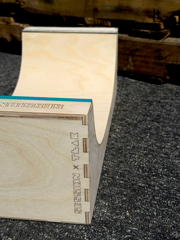 Session Fingerboards The Two-Face Halfpipe - Wooden Fingerboard Obstacle with Acrylic + Stainless Steel Coping