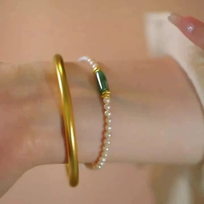Shell pearl bracelet gift for her with jade bead and silver spacers