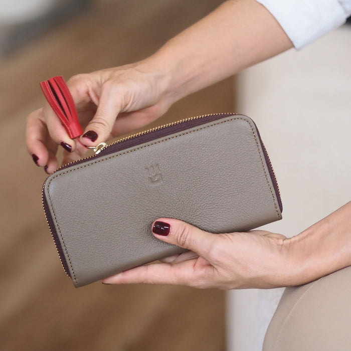 Victoria — Zip Around Leather Wallet taupe