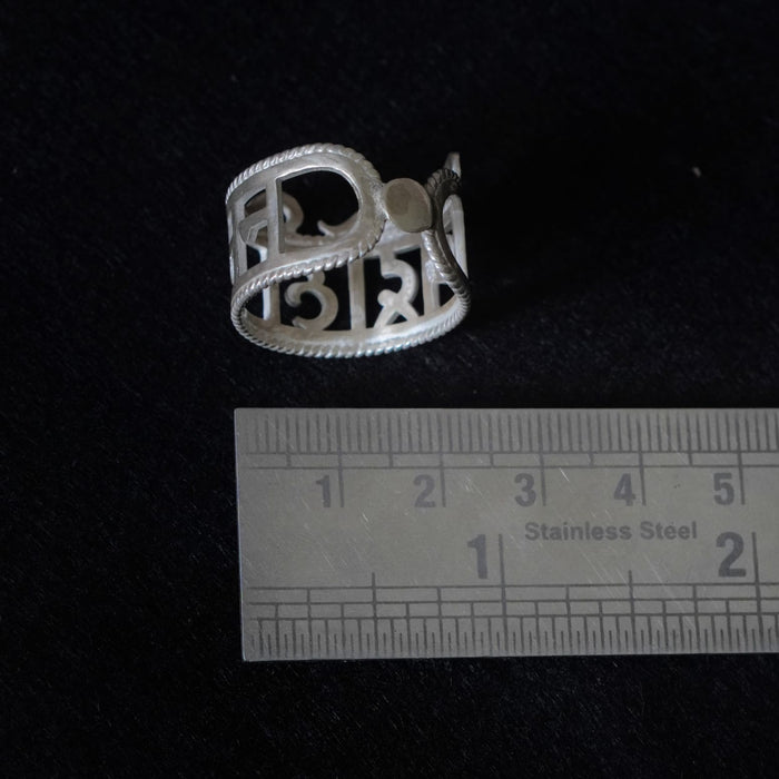 Vidrohi Man Thumb Ring - Small - Medium - Quirksmith